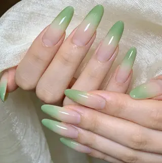 ネイル 小島 千尋のネイルデザイン