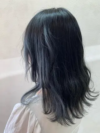 セミロング カラー 加藤（旧姓　今竹） 遥花のヘアスタイル