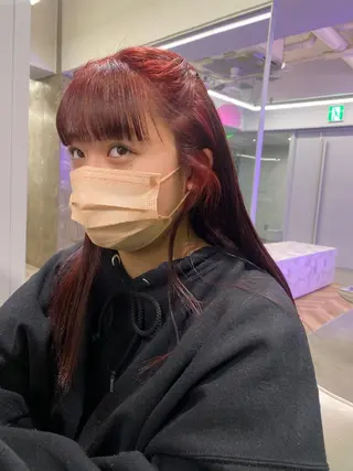 ロング ROSTAR所属・川上 智汐のヘアスタイル