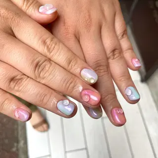 ネイル 新井 ひなののネイルデザイン