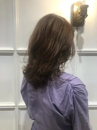 ミディアム マンツーマン／韓国 ヘア‎Amiのヘアスタイル