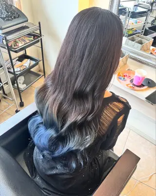 カラー オダセイナ /石橋阪大前のヘアスタイル