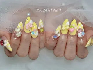 ネイル Pio Mielのネイルデザイン