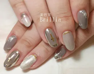 ネイル 柴田 彩のネイルデザイン