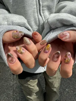 ネイル LAVISH nail salonのネイルデザイン