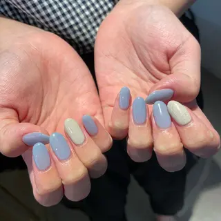 ネイル ﾔｽﾀﾞ ﾐﾅのネイルデザイン