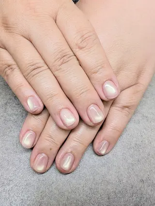 ネイル eclat BEAUTY NAIL SALON　枚方市駅前店所属・松本 ひとみのネイルデザイン