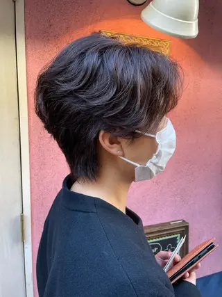 ショート パーマ ナカムラ イヅミのヘアスタイル