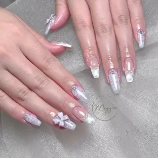 ネイル Maggie Nail🦩のネイルデザイン