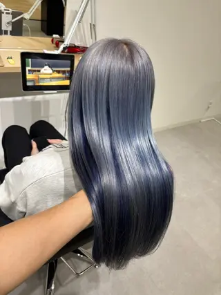 ロング LAFRE （ラフリ）所属・ケアブリーチ 黒瀬有汰のヘアスタイル