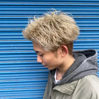 カラー メンズ RINA🦋 【韓国風/艶髪】のヘアスタイル