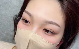 アイブロウ Lucia 清澤のマツエク・マツパデザイン