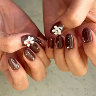 ネイル unwind🍓/ 学芸大学 /持ち込みのネイルデザイン