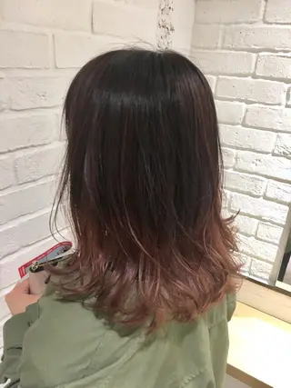 ミディアム フジサキ ケンのヘアスタイル