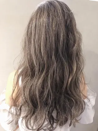 セミロング カラー LA KING GINZA TOKYO所属・🧡ショートの達人 🧡SHOのヘアスタイル