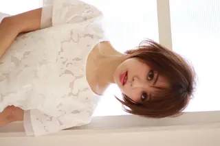 ミディアム カラー Baguz HAIRのヘアスタイル