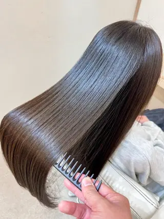 ロング 池田 恵子のヘアスタイル