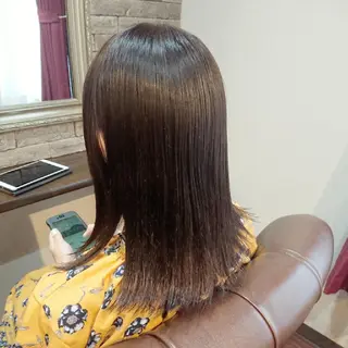 ミディアム カラー 美髪 カラーリストのヘアスタイル