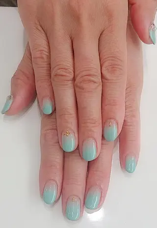 ネイル 🍒当日もOK🍒 𝑳𝑼𝑵𝑨花井のネイルデザイン