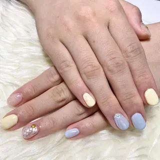 ネイル Nail&eye Belire 新宿のネイルデザイン