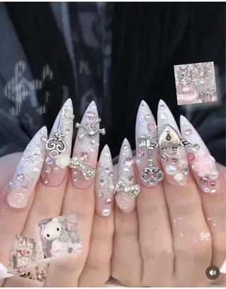 ネイル Mew_Sanie所属・Sanie Salonのネイルデザイン