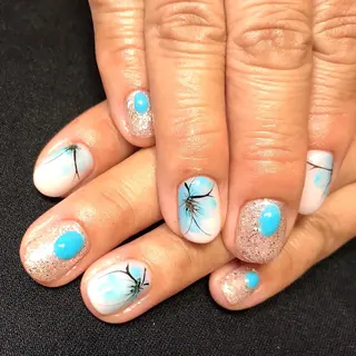 ネイル ステラ marikominoのネイルデザイン