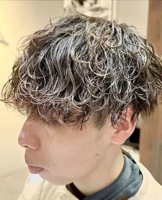 パーマ メンズ 野村 俊太のヘアスタイル