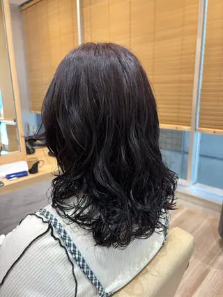 ミディアム パーマ かどた はるなのヘアスタイル