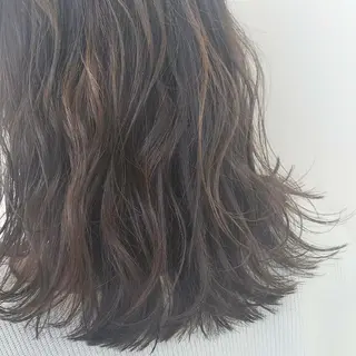 ミディアム カラー iplus まつげ、眉毛、耳つぼのマツエク・マツパデザイン