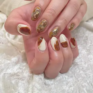 ネイル essence所属・pétit maakoのネイルデザイン