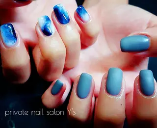 ネイル YUMI NAGAI  のネイルデザイン