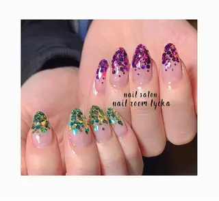 ネイル ﾈｲﾙﾙｰﾑﾘｯｶ 𝐦𝐚𝐲𝐮のネイルデザイン