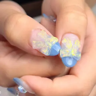 ネイル Mizuliネイル 眉毛メイクのサロンのネイルデザイン