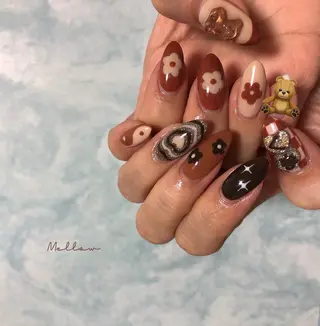 ネイル mayu 𓃠のネイルデザイン