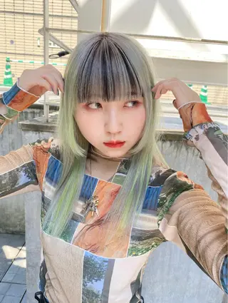 セミロング カラー パーマ ヘアアレンジ メンズ キッズ ネイル マツエク・マツパ アイブロウ 🐺ウルフ×ハイトー ン🖤Yukinoのヘアスタイル