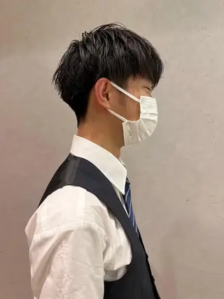 ショート ディアローグ 下北沢所属・高橋 龍哉のヘアスタイル