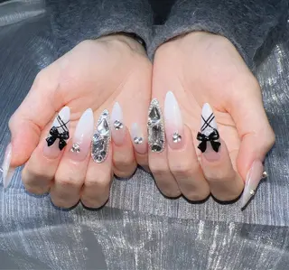 ネイル Lee Nails チップ長さだし専門店のネイルデザイン