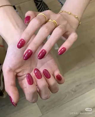 ネイル 高木 維麗絲のネイルデザイン