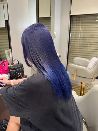 ロング カラー Re:st所属・Miyavi/カラー ショートボブのヘアスタイル