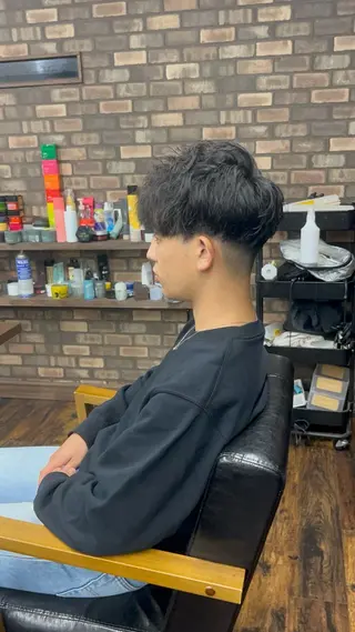 メンズ 三谷 仁のヘアスタイル