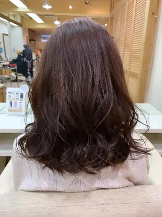 セミロング カラー 長谷川 湧のヘアスタイル