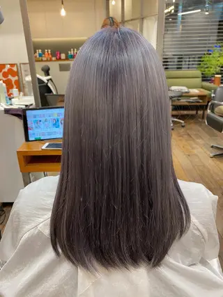 ミディアム カラー ink Runaのヘアスタイル
