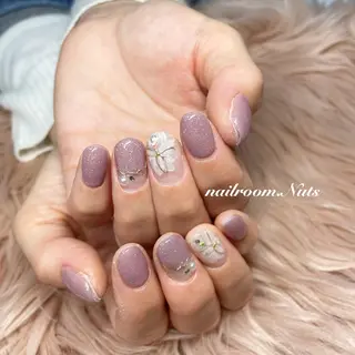 ネイル nailsalon Nutsのネイルデザイン