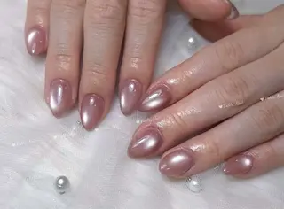 ミディアム ヒエン NAILのネイルデザイン