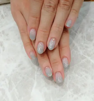 ネイル 會田 瑠衣のネイルデザイン