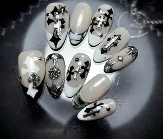 ネイル XIINH NAIL SALONのネイルデザイン