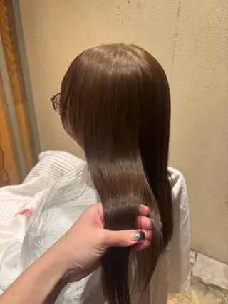 ミディアム カラー 渡邊 彩乃のヘアスタイル