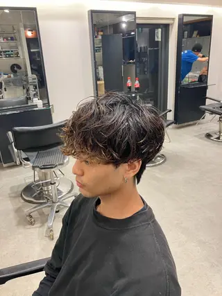 パーマ RETOUCH by fifth メンズサロン【レタッチ バイ フィフス】所属・fifth原宿 A:Ri🧸のヘアスタイル