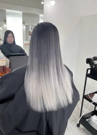 ロング カラー ROBIN所属・指名数No.1 /NAOYAのヘアスタイル