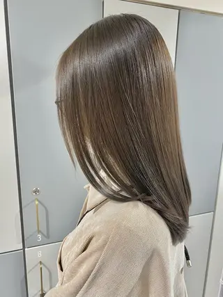 ミディアム カラー LOVESTOIKE 堂本のヘアスタイル